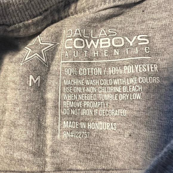 Cowboys Tshirt - Picture 2 of 3